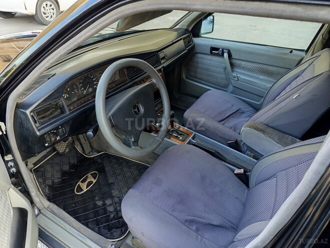 Mercedes 190 1993, 228,000 km - 2.0 l - Bakı