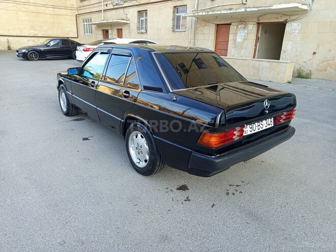 Mercedes 190 1993, 228,000 km - 2.0 l - Bakı
