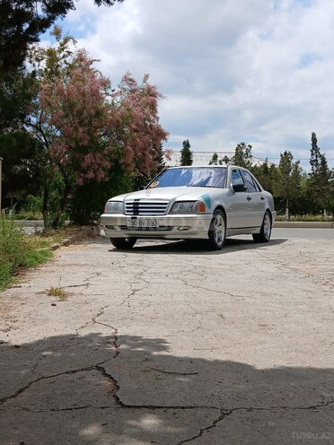 Mercedes C 200 2000, 258,000 km - 2.0 l - Şirvan