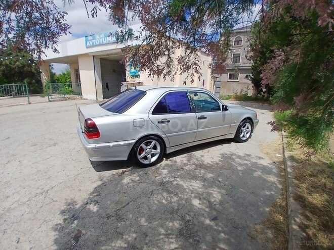 Mercedes C 200 2000, 258,000 km - 2.0 l - Şirvan
