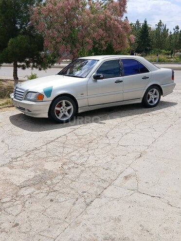 Mercedes C 200 2000, 258,000 km - 2.0 l - Şirvan