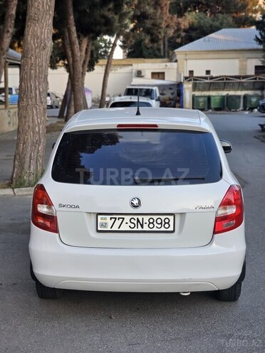 Skoda Fabia 2013, 290,000 km - 1.2 l - Bakı