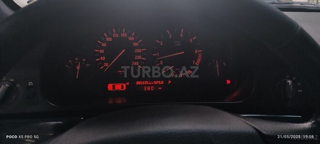 BMW 520 1998, 388,000 km - 2.0 l - Bakı