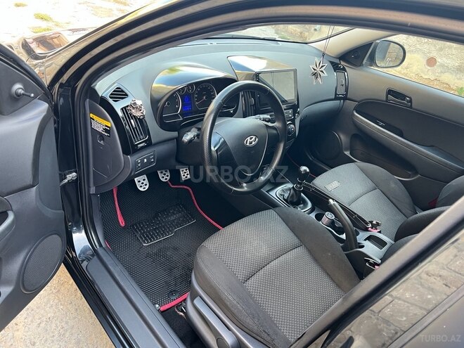 Hyundai i30 2009, 285,000 km - 1.4 l - Bakı