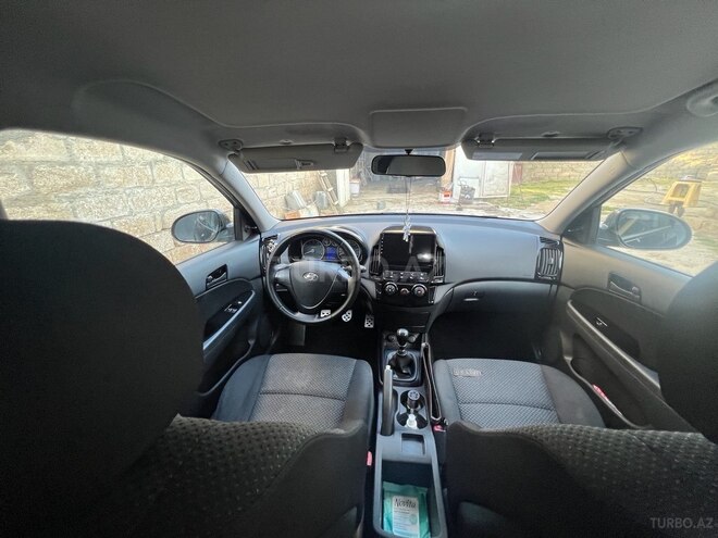 Hyundai i30 2009, 285,000 km - 1.4 l - Bakı