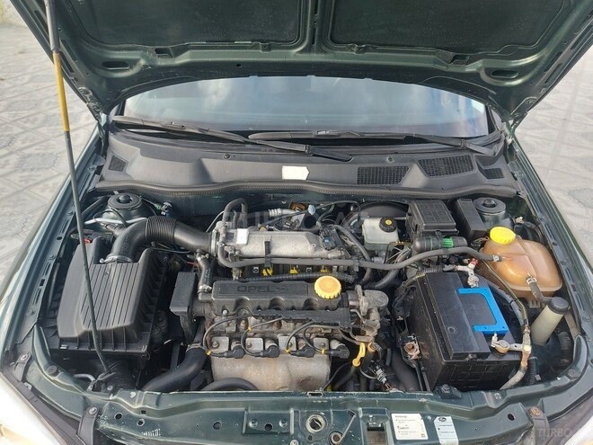 Opel Astra 2001, 328,005 km - 1.6 l - Qazax
