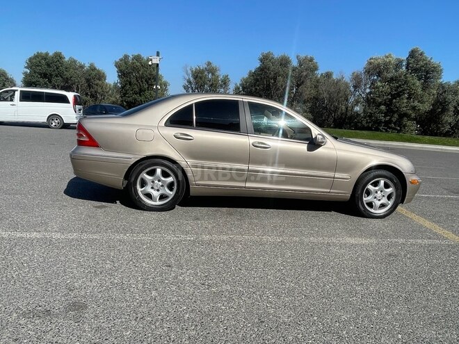 Mercedes C 240 2001, 280,000 km - 2.6 л - Bakı