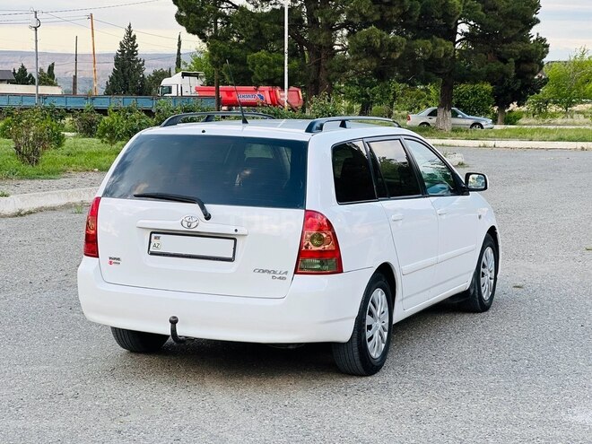 Toyota Corolla 2006, 273,000 km - 1.4 l - Şəmkir