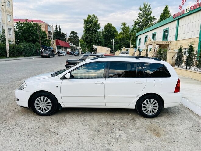 Toyota Corolla 2006, 273,000 km - 1.4 l - Şəmkir
