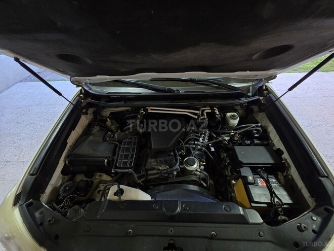 Toyota Land Cruiser Prado 2010, 296,000 km - 2.7 л - Xaçmaz