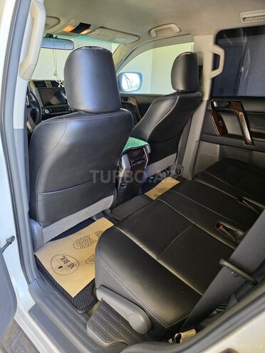 Toyota Land Cruiser Prado 2010, 296,000 km - 2.7 л - Xaçmaz