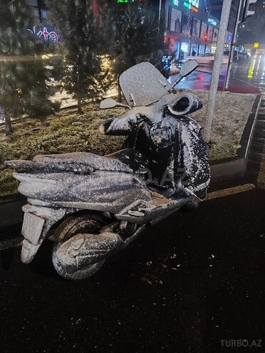 Suzuki Burgman 2020, 90,000 km - 0.1 l - Bakı