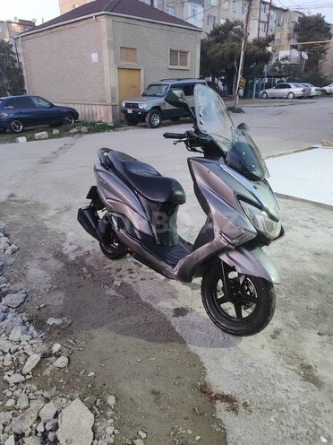 Suzuki Burgman 2020, 90,000 km - 0.1 l - Bakı