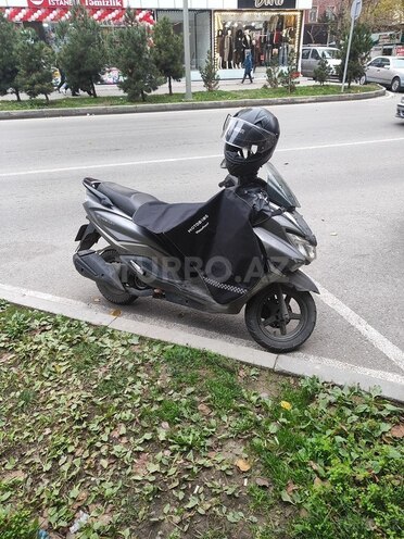 Suzuki Burgman 2020, 90,000 km - 0.1 l - Bakı