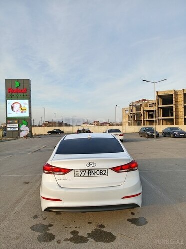 Hyundai Elantra 2017, 64,000 km - 2.0 l - Bakı