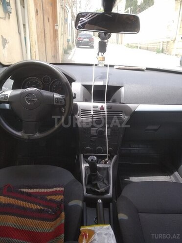 Opel Astra 2006, 280,000 km - 1.3 l - Bakı