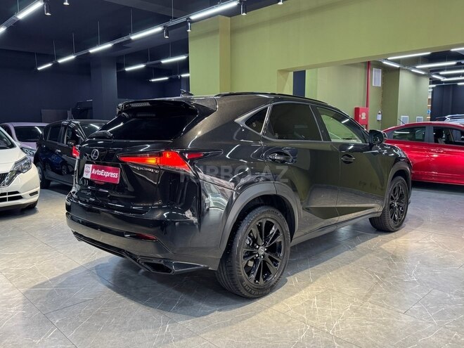 Lexus NX 300-9