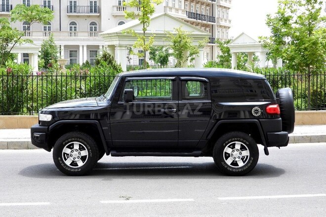 Toyota FJ Cruiser 2008, 221,000 km - 4.0 л - Bakı