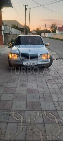 Mercedes E 300 1993, 478,547 km - 3.0 l - Qazax