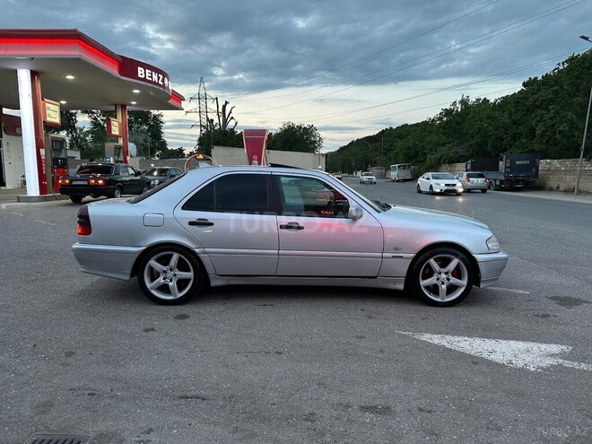 Mercedes C 180 1999, 300,000 km - 1.8 l - Sumqayıt