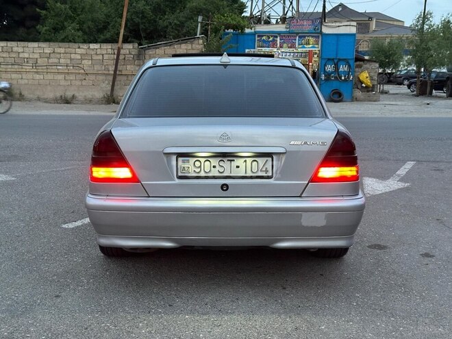 Mercedes C 180 1999, 300,000 km - 1.8 l - Sumqayıt
