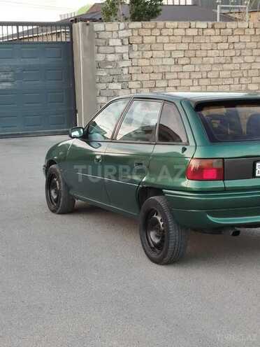 Opel Astra 1995, 245,000 km - 1.8 l - Bakı