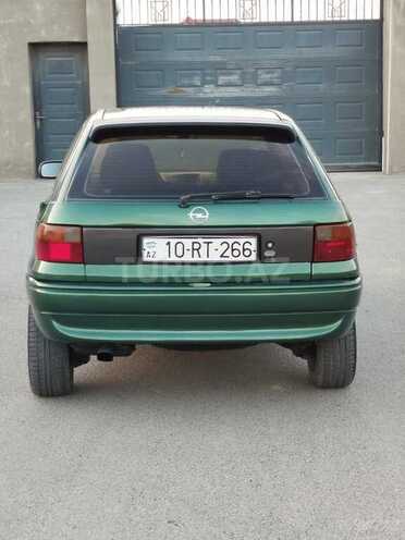 Opel Astra 1995, 245,000 km - 1.8 l - Bakı