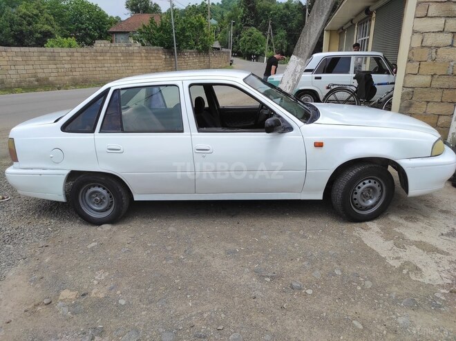 Daewoo Nexia 1997, 258,000 km - 1.5 l - Astara
