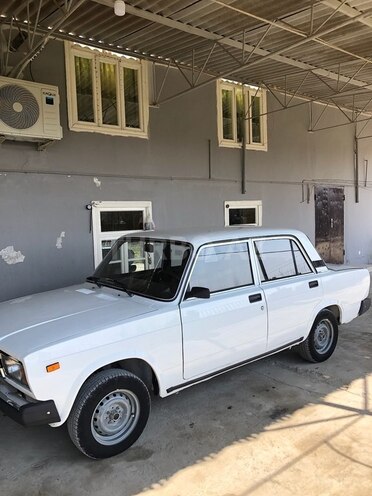 LADA (VAZ) 2107 2011, 82,000 km - 1.6 л - Neftçala