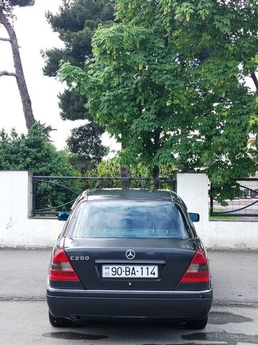 Mercedes C 200 1996, 315,400 km - 2.0 l - Quba
