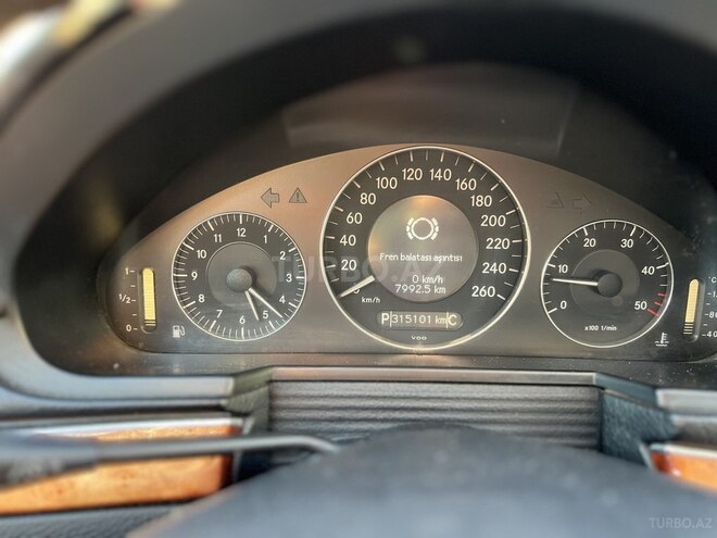 Mercedes E 200 d 2007, 315,000 km - 2.2 l - Bakı