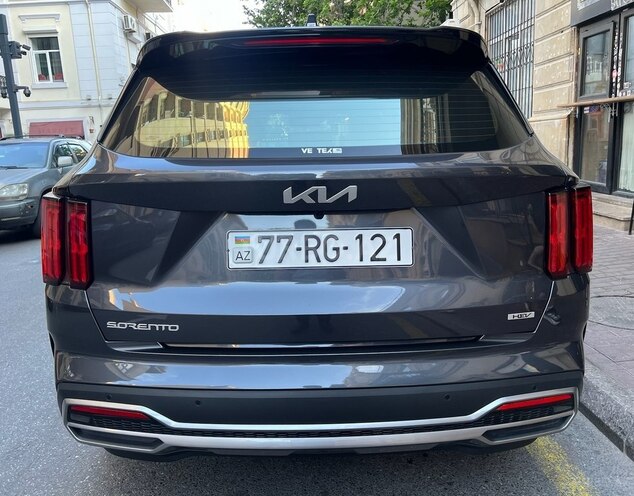 Kia Sorento 2023, 18,400 km - 1.6 л - Bakı