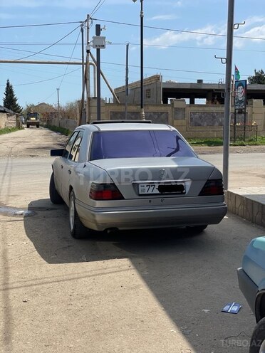 Mercedes E 200 1994, 650,000 km - 2.0 l - Cəlilabad