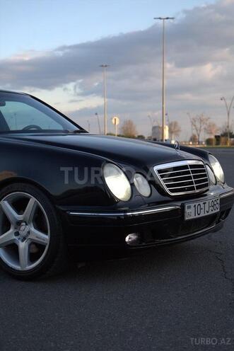 Mercedes E 280 2001, 231,517 km - 2.8 l - Bakı
