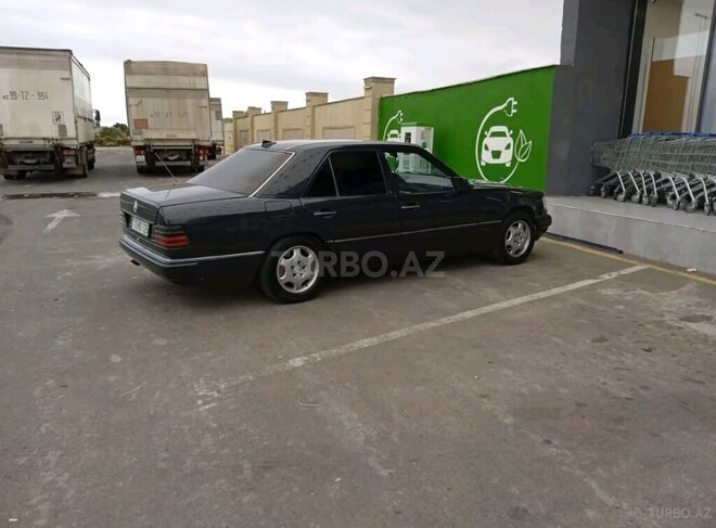 Mercedes E 200 1993, 570,500 km - 2.0 l - Bakı