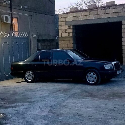 Mercedes E 200 1993, 570,500 km - 2.0 l - Bakı
