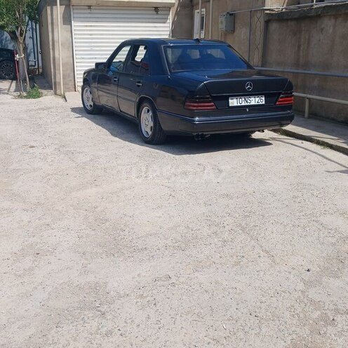 Mercedes E 200 1993, 570,500 km - 2.0 l - Bakı