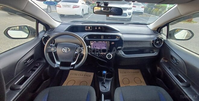 Toyota Aqua 2019, 92,300 km - 1.5 l - Bakı