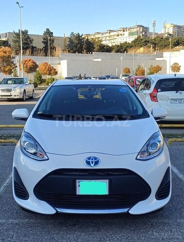 Toyota Aqua 2019, 92,300 km - 1.5 l - Bakı