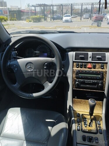 Mercedes E 270 1999, 395,000 km - 2.7 l - Bakı