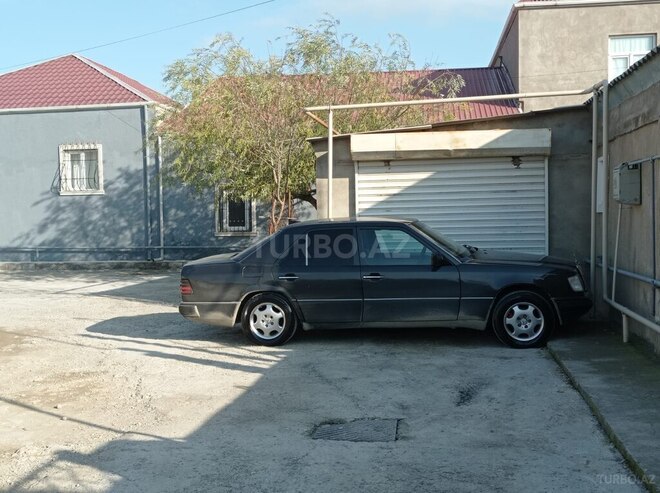 Mercedes E 200 1993, 570,500 km - 2.0 l - Bakı