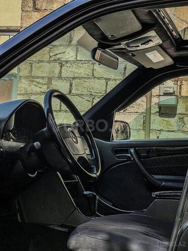 Mercedes C 240 1997, 268,255 km - 2.4 л - Bakı