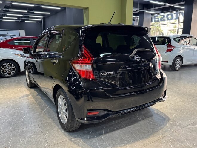 Nissan Note-2