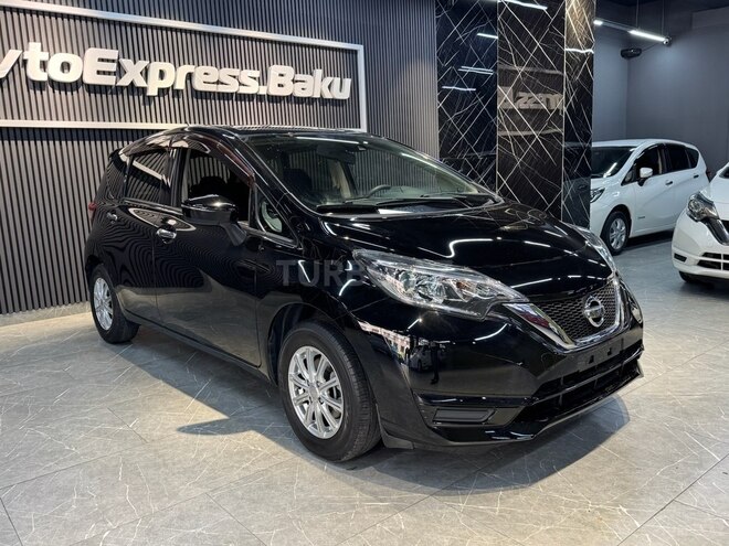 Nissan Note-5
