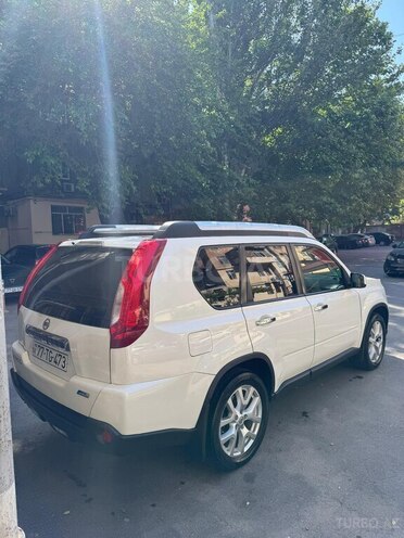 Nissan X-Trail 2013, 165,000 km - 2.5 l - Bakı