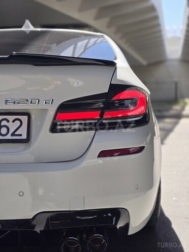 BMW 520 2016, 135,000 km - 2.0 l - Bakı