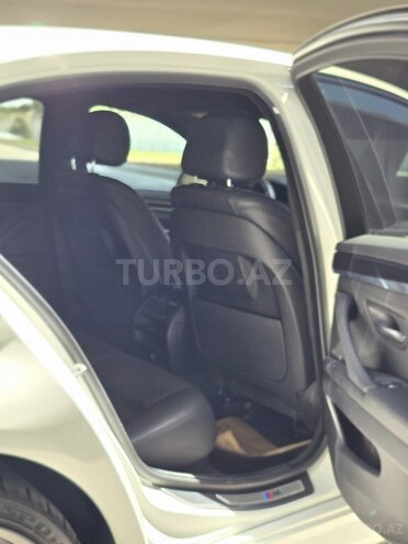 BMW 520 2016, 135,000 km - 2.0 l - Bakı