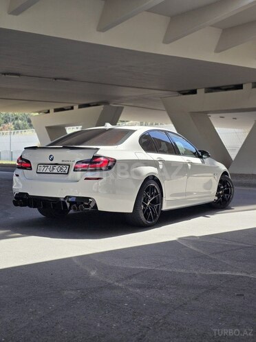 BMW 520 2016, 135,000 km - 2.0 l - Bakı