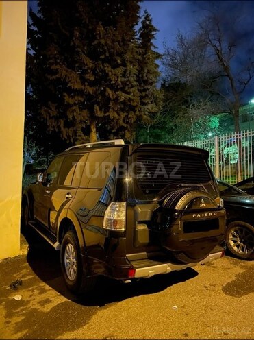 Mitsubishi Pajero 2011, 156,880 km - 3.5 л - Bakı