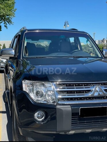 Mitsubishi Pajero 2011, 156,880 km - 3.5 л - Bakı